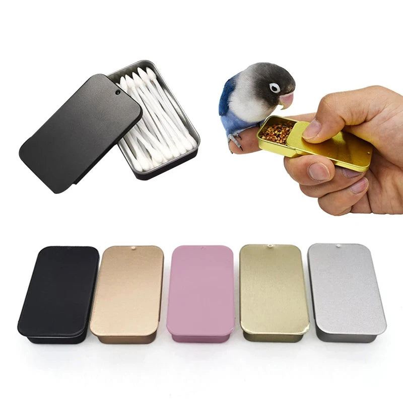 Parrot Hand-held Feeder Mini Feeding Box